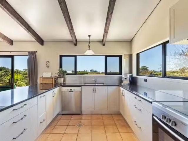 House for sale in Hillsborough, Taranaki