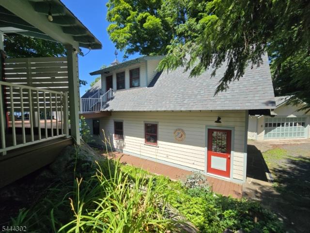House for sale in Lake Hopatcong, New Jersey