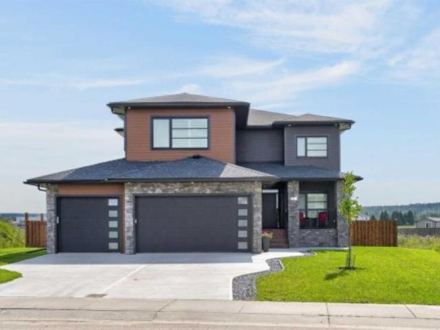 House for sale in Whitecourt, Alberta
