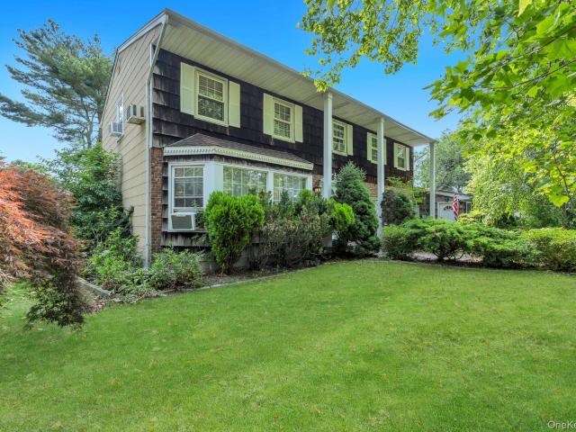 House for sale in Bohemia, New York