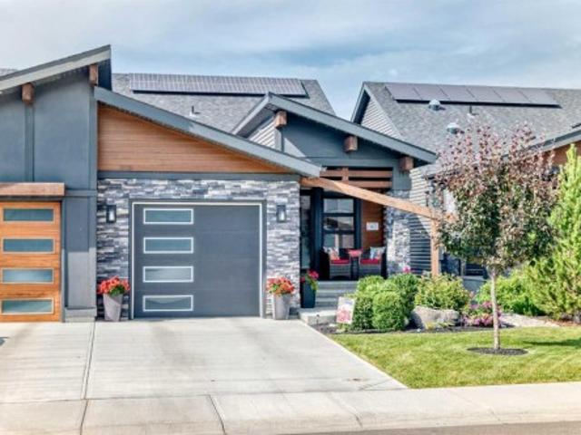 House for sale in Alberta