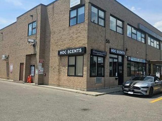 Commercial for rent in Brampton, Golden Horseshoe