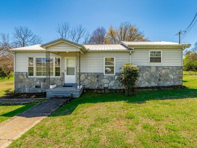 House for sale in Chickamauga, Georgia