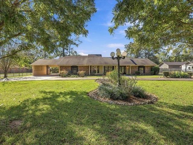 House for sale in Lumberton, Hardin County