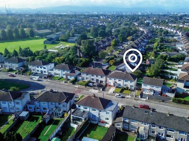 Detached House for sale in Bluebell, North Tipperary