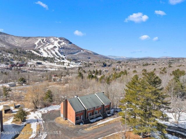 Townhouse for sale in East Jewett, New York