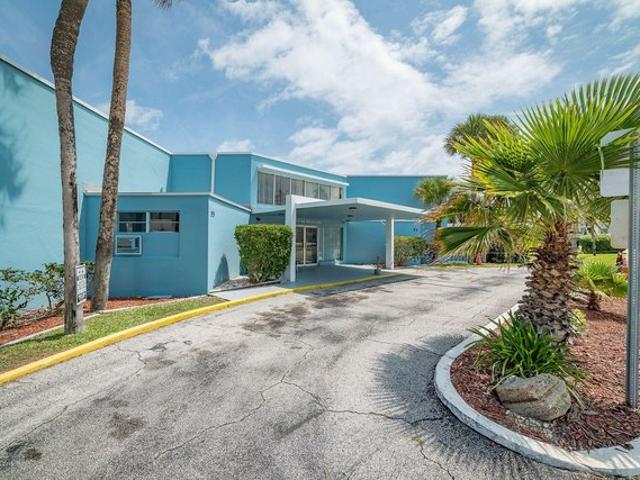 Condo for sale in Satellite Beach, Brevard County