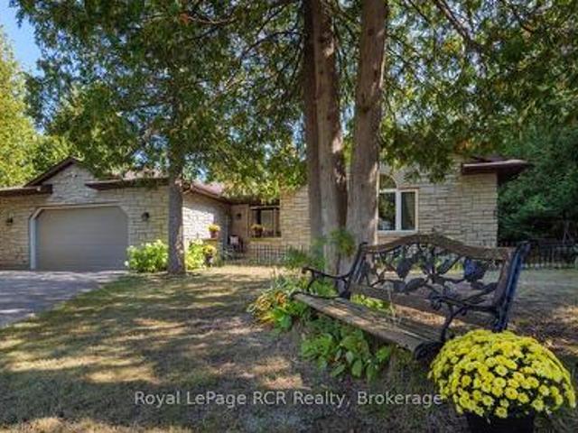 House for sale in Oliphant, Ontario