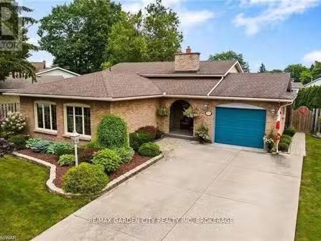 House for sale in Niagara, Ontario
