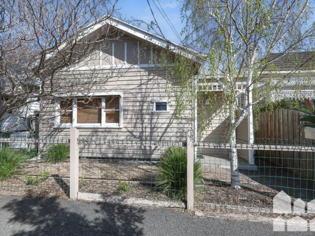 Granny Flat for rent in Camerons Creek, Victoria