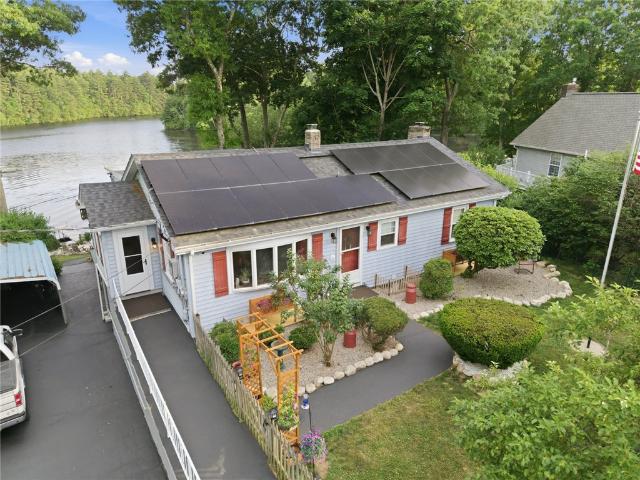 House for sale in Oakland, Rhode Island