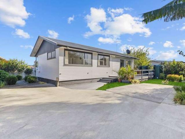 House for sale in Papakura