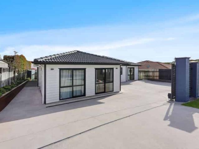House for rent in Howick, Oroua County