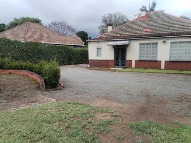 Office for rent in Umgungundlovu, Kwazulu-natal
