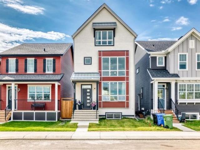 House for sale in Rangeview, Calgary