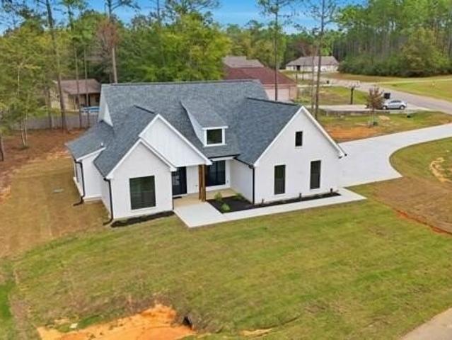 House for sale in Carriere, Mississippi