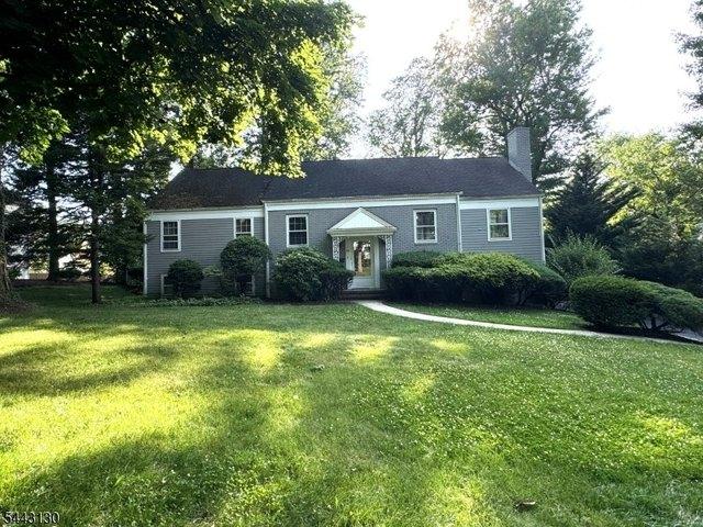 House for sale in Summit, New Jersey