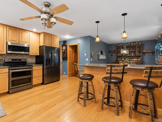 House for sale in Lake Peekskill, Town of Putnam Valley