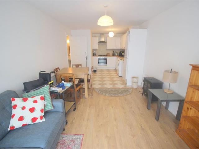 Apartment to rent in Eadestown, North Tipperary