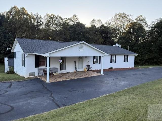 House for sale in Bassett, Henry County