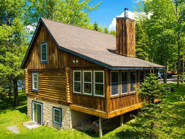 Condo for sale in Garrett, Maryland