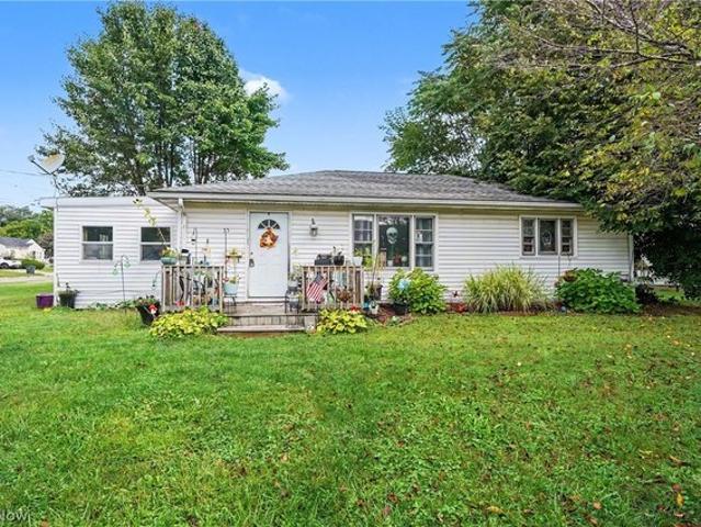 House for sale in Summit, Ohio