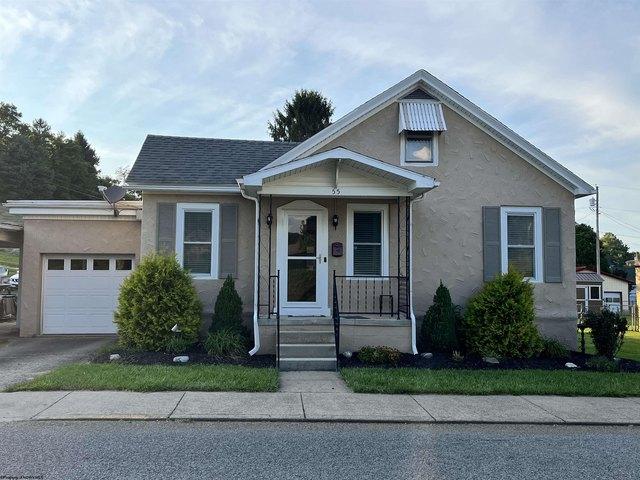 House for sale in Buckhannon, West Virginia