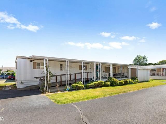 House for sale in Yakima, Washington