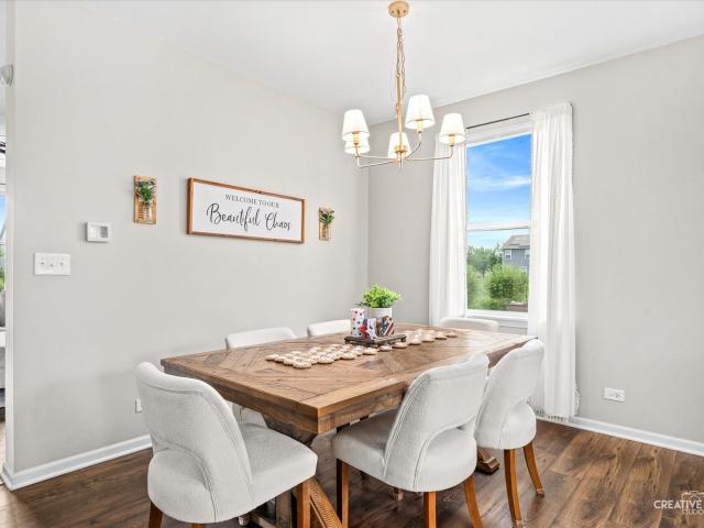 House for sale in North Aurora, Illinois