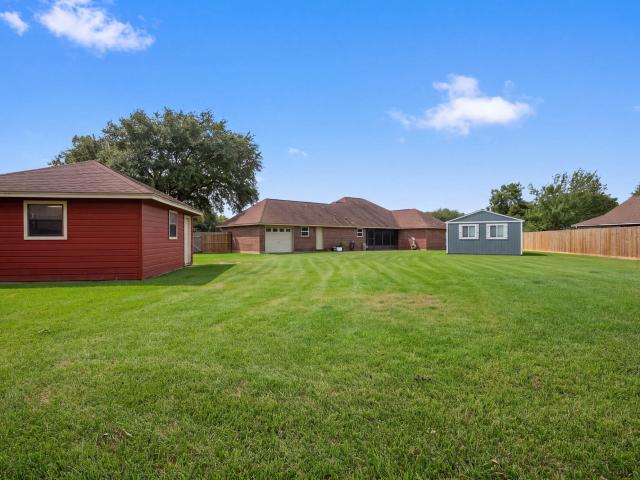 House for sale in Lake Jackson, Brazoria County