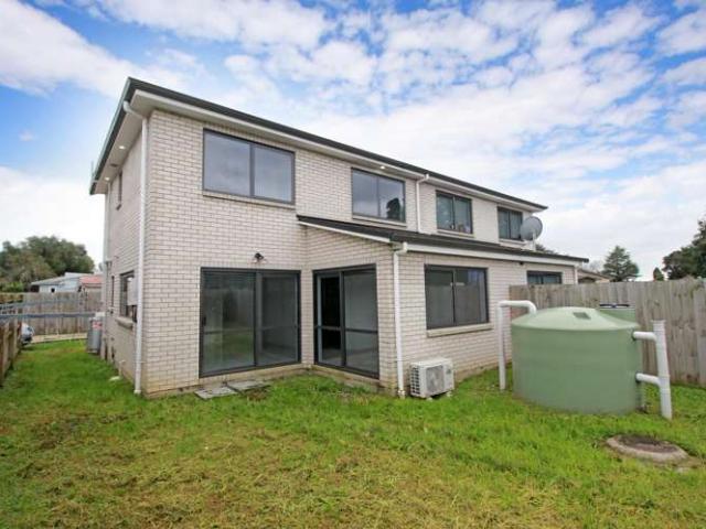 House for sale in Papakura