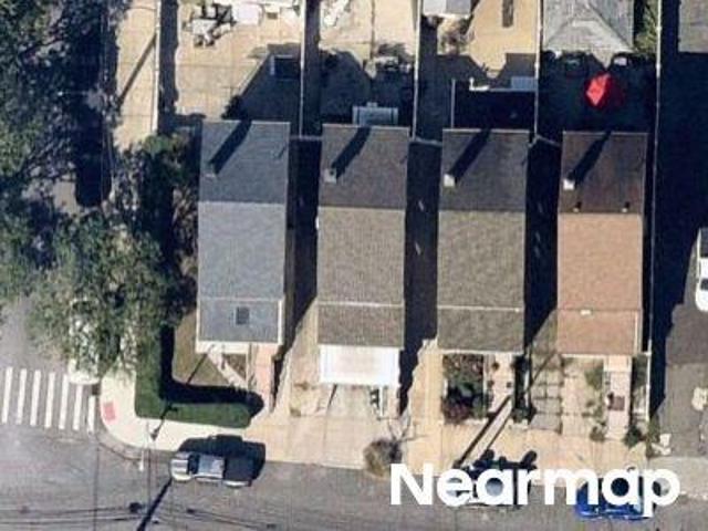 House for sale in Queens, Arverne
