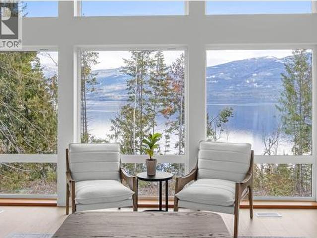 Property for sale in Louis Creek, British Columbia