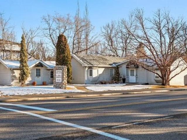 Office for sale in Northwest, Alberta