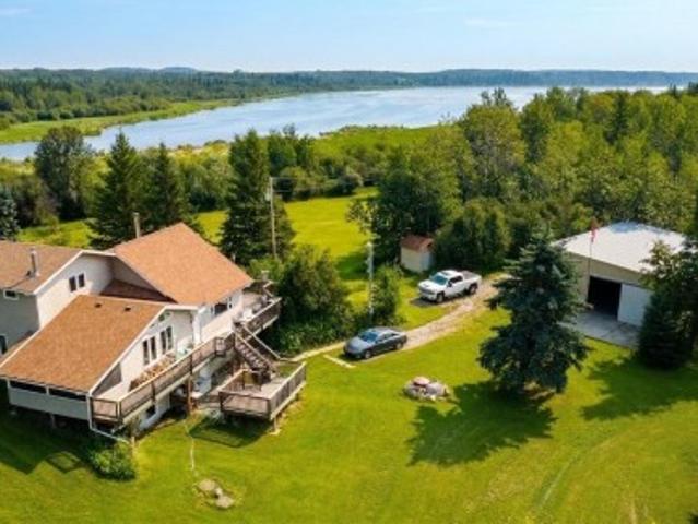 House for sale in Alberta