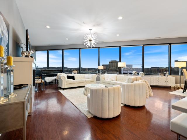 House for sale in Hennepin, Minnesota