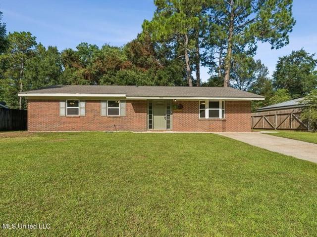 House for sale in Gautier, Mississippi