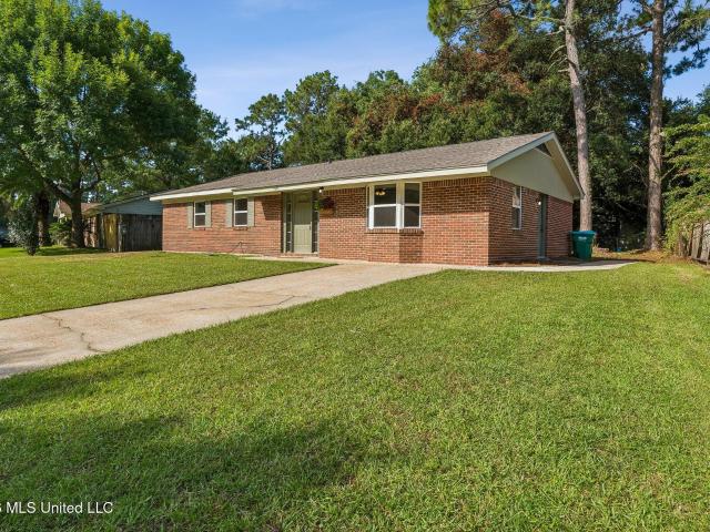 House for sale in Gautier, Mississippi