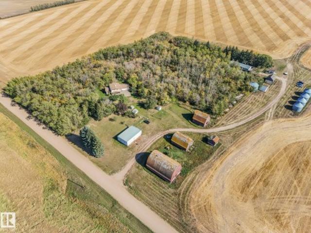 House for sale in Alberta