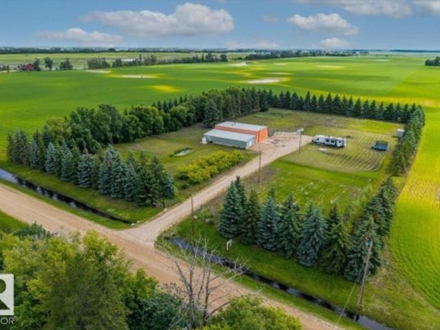 Land for sale in Alberta