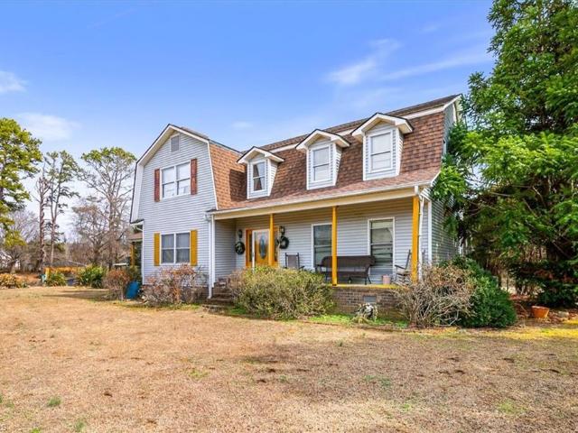 House for sale in Seagrove, North Carolina