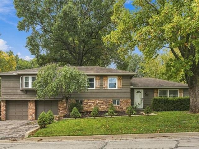 House for sale in Missionhill Acres, Mission