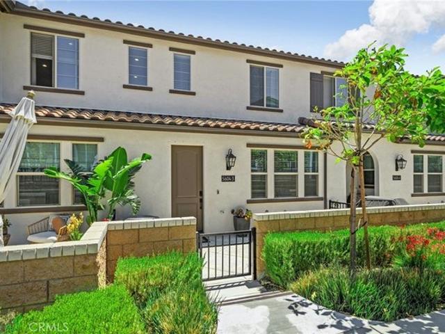 Townhouse for sale in Fontana, California