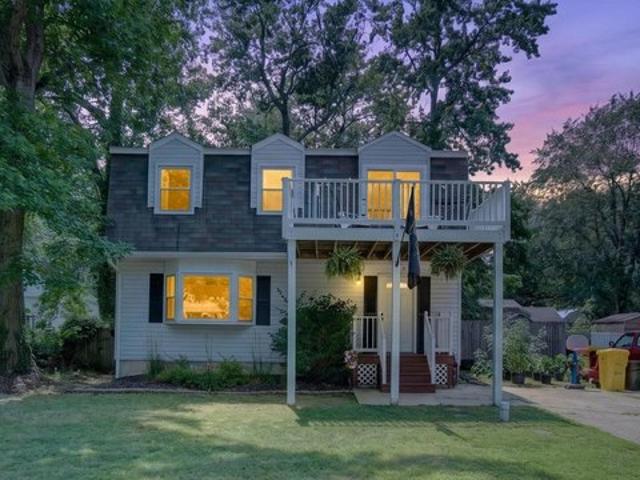 House for sale in Churchton, Maryland
