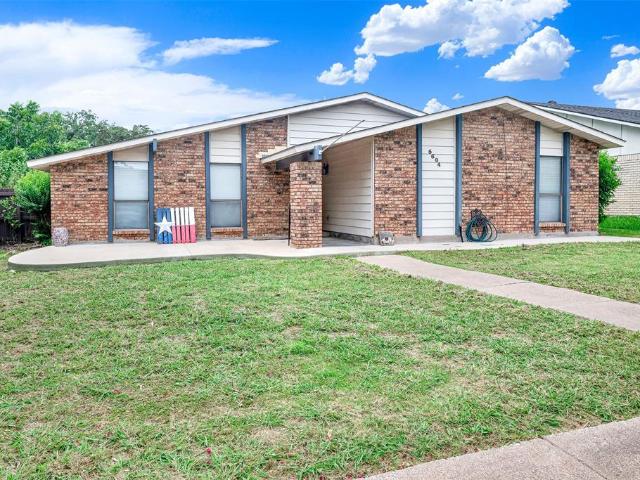House for sale in Denton, Texas