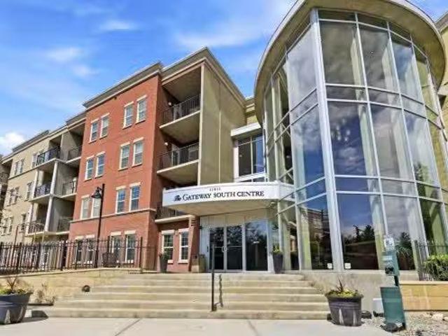 Condo for sale in Northwest, Alberta