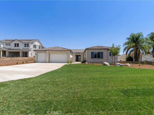 House for sale in Alta Loma, Alta