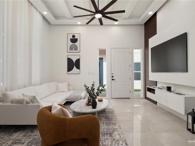Townhouse for sale in Hidalgo, Texas