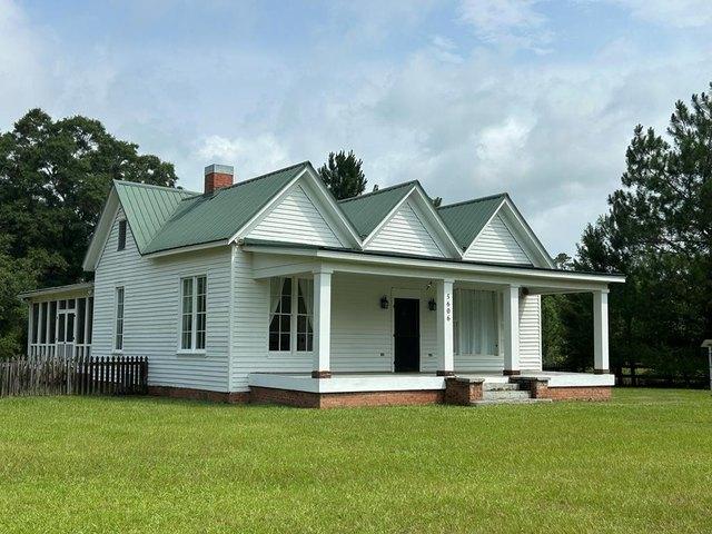 House for sale in Ashford, Alabama
