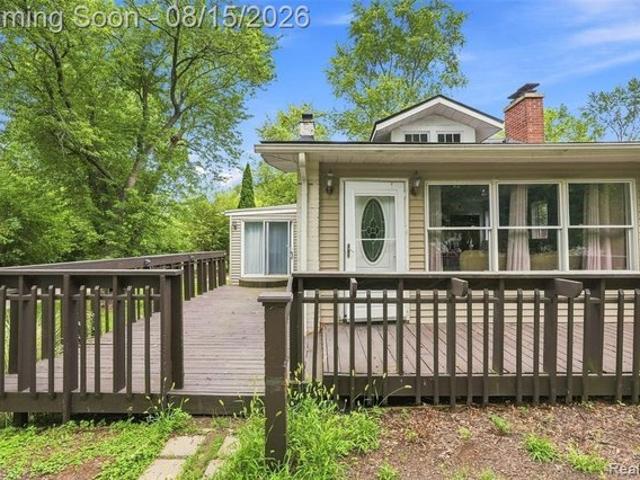 House for sale in West Bloomfield, Michigan